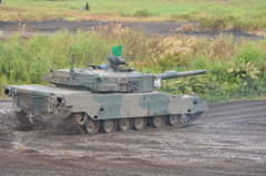 90式戦車の走行