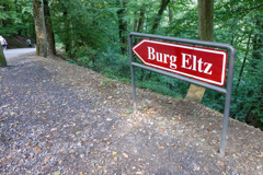 “Burg Eltz”