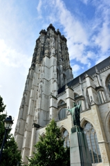 フランダースの旅　聖ロンバウツ大聖堂鐘楼登攀に挑戦！