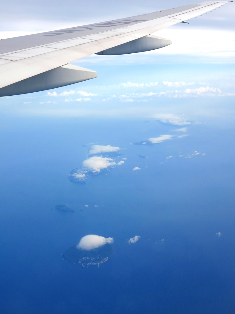 ほっ♪　島国の空