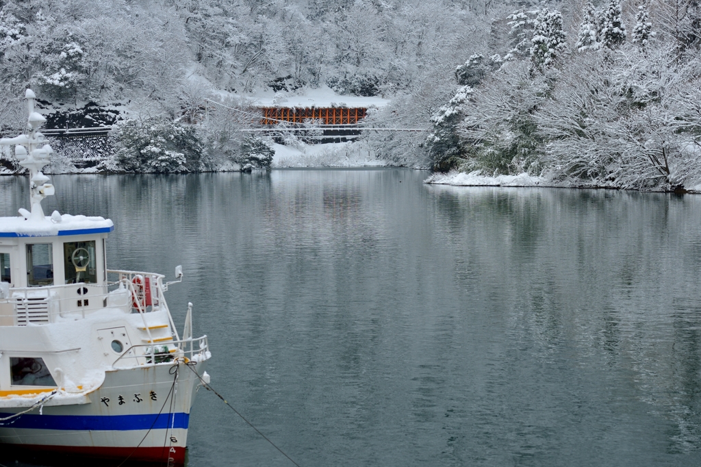 雪景色　小牧ダム湖畔