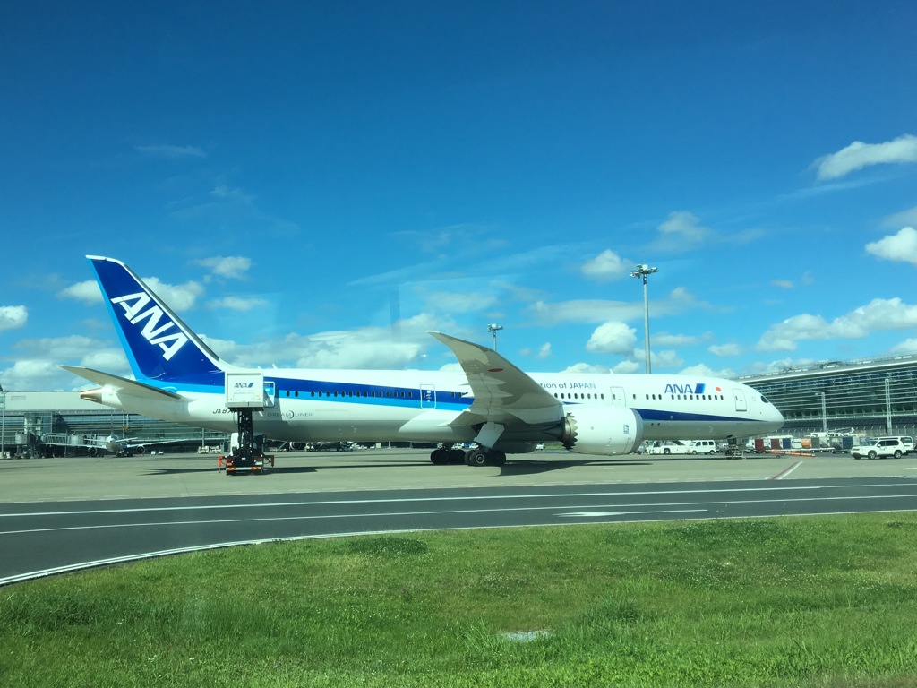 タイに行ってきます