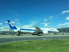 タイに行ってきます