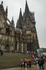 ケルン大聖堂…と、カーニバル