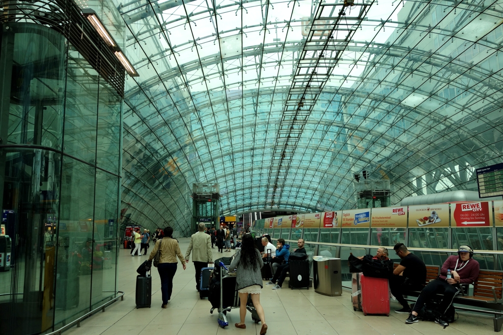 ドイツ＆ベルギーの旅　帰国へ フランクフルト国際空港駅