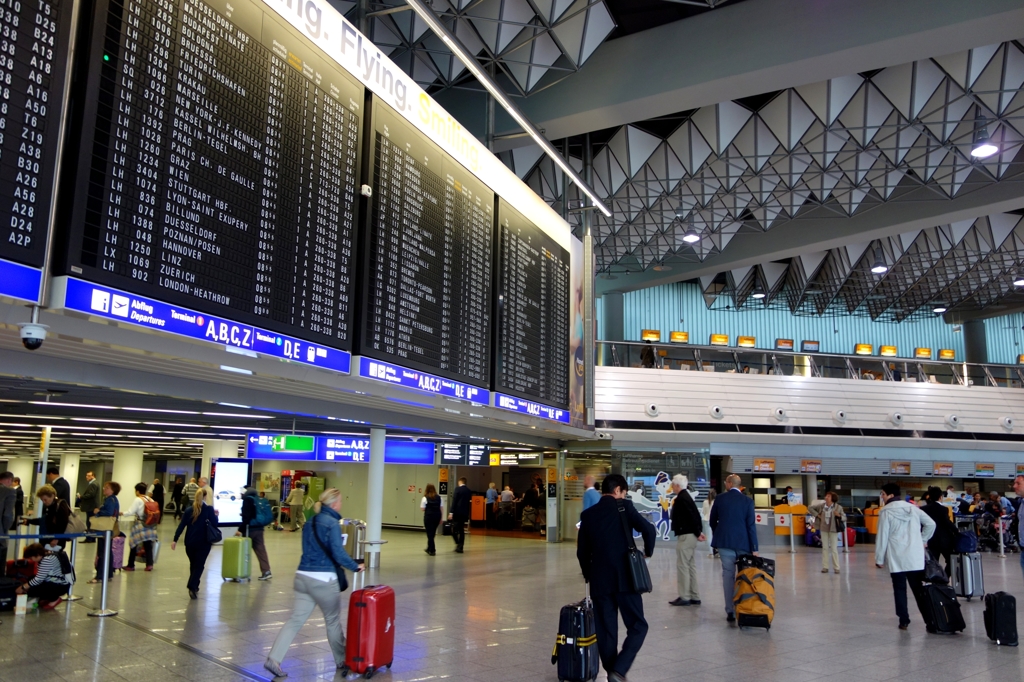 DE＆BEの旅　フランクフルト国際空港ターミナル１