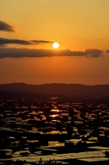 絶景　砺波平野 散居村夕景 