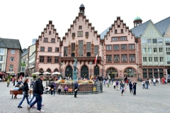ドイツの旅　レーマー広場・旧市庁舎