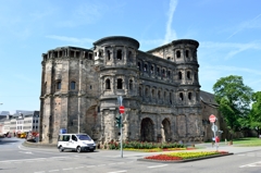 ドイツの旅　世界遺産・古代ローマ遺跡　ポルタ・ニグラ２