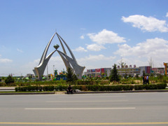 2006年中国の旅１　大団結広場＠寧夏回族自治区・銀川