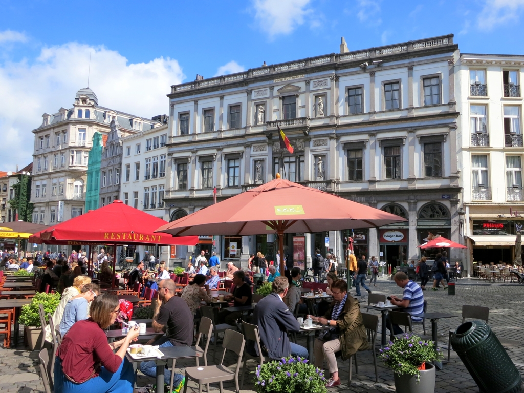 フランダースの旅　やはり夏はオープンカフェorレストラン