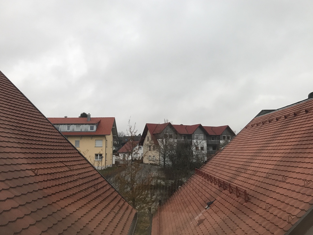 屋根裏部屋の朝