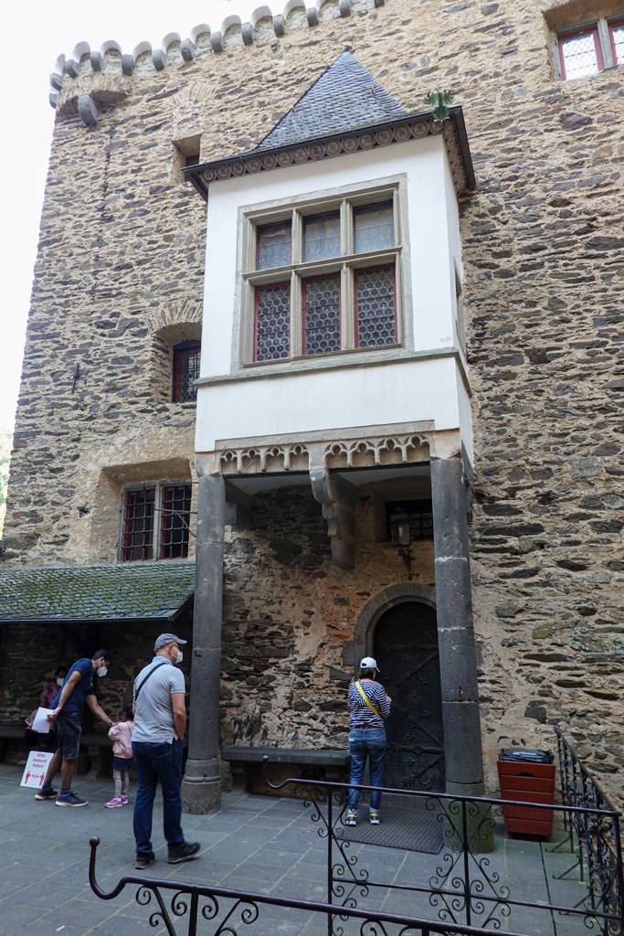 三家の玄関 ローデンドルフ家 Familie Rodendorf