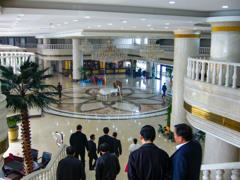2005年中国の旅４　豪華迎賓館ロビー＠河南省・鶴壁