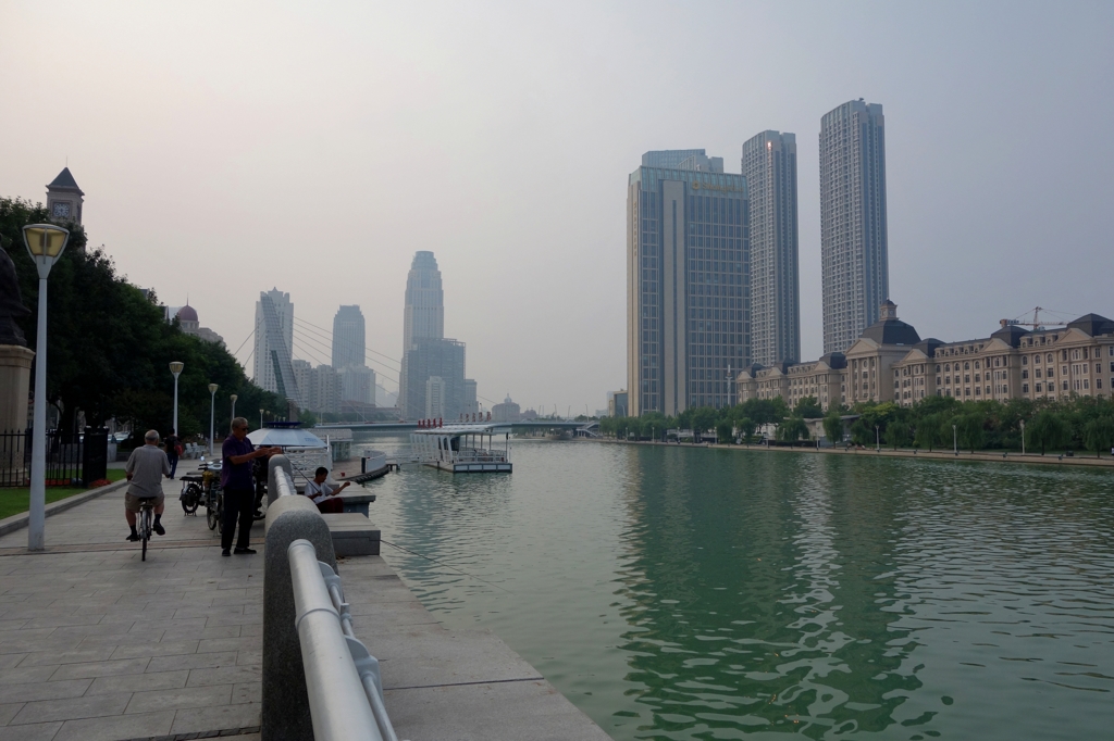 中国の旅　海河沿い散歩１