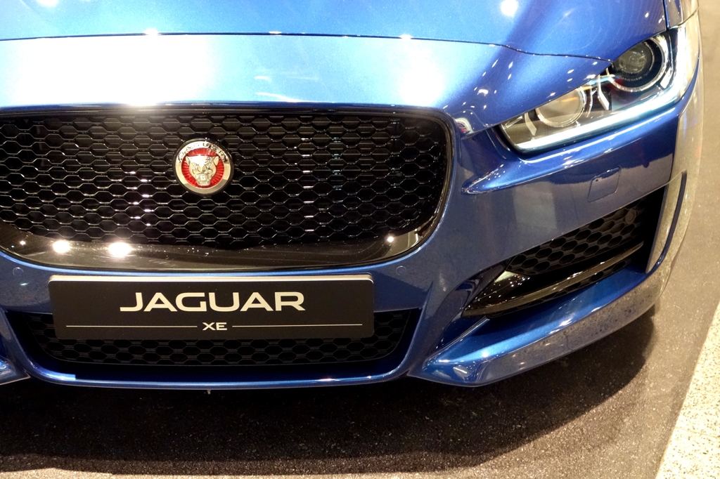 DE＆BEの旅　JAGUAR XE ＠フランクフルト国際空港