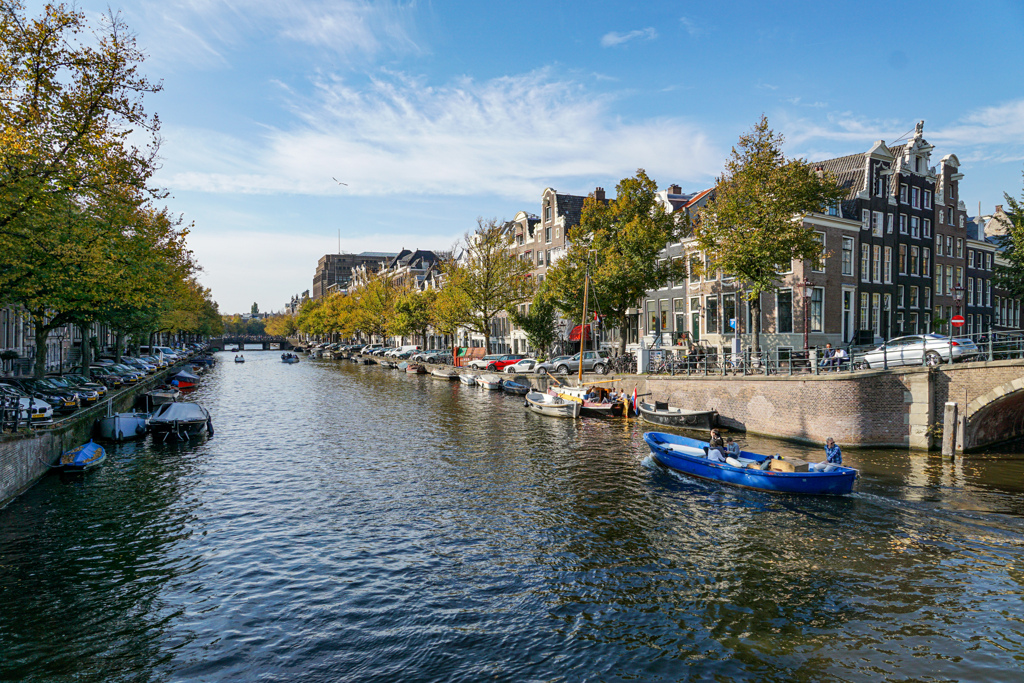縦横織りなす運河＠アムステルダム