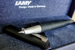 半世紀を超えた名品 LAMY2000