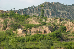 2006年中国の旅１　山村外れの風景２＠山西省 晋中