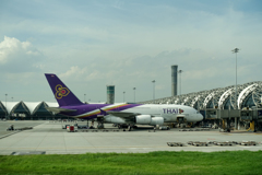 スワンナプーム国際空港　タイ航空A380