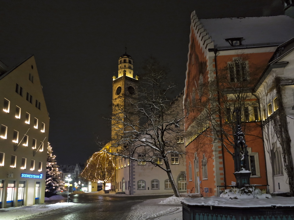 雪の市庁舎広場