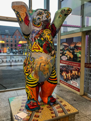 ベルリン東駅の「熊」