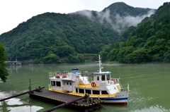 秋雨の庄川峡１