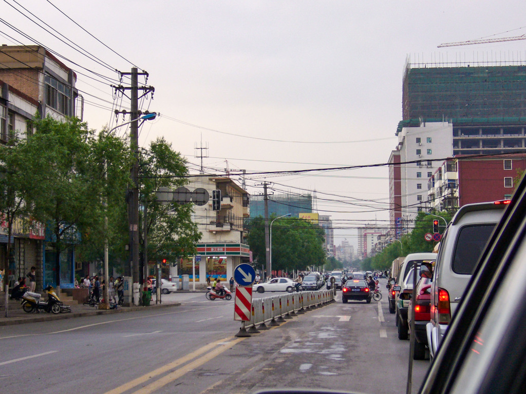 2006年中国の旅１　市内車窓光景３＠山西省 太原