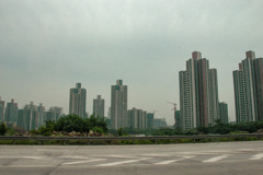 2006年中国の旅１　林立するマンション群＠重慶