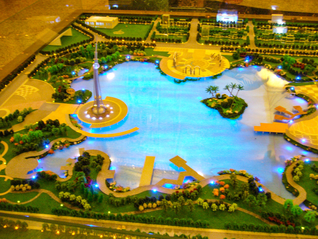 2006年中国の旅１　新市街 龍源湖公園のジオラマ＠河南省 焦作