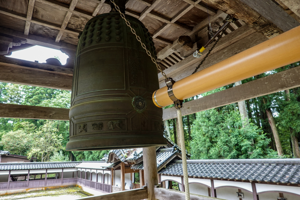 眼目山立山寺 全自動撞木＠鐘楼