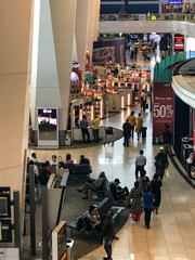 掘出し写真　ターミナル内光景＠インディラ・ガンディー国際空港