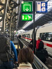 アムステルダム中央駅到着