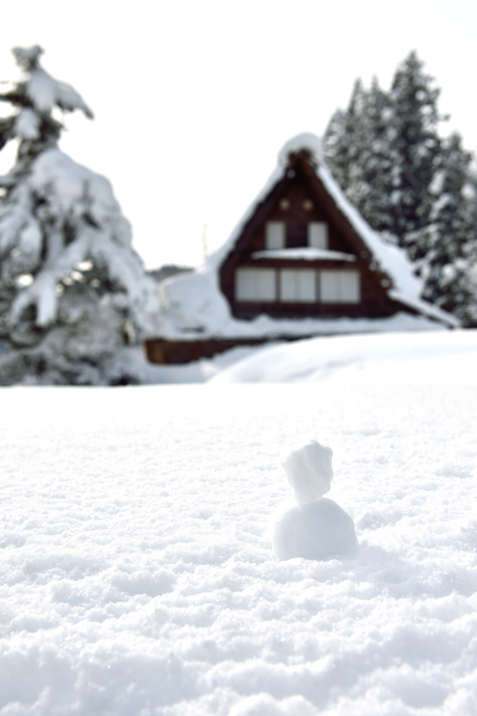 銀世界の五箇山　雪だるま