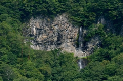 鬼怒川上流　日陰の唐滝