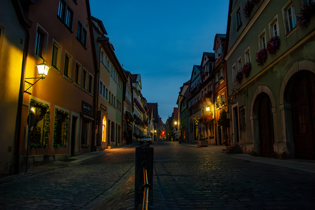 2006年ドイツの旅　早朝散歩…オーベレ・シュミードガッセ＠ローテンブルク