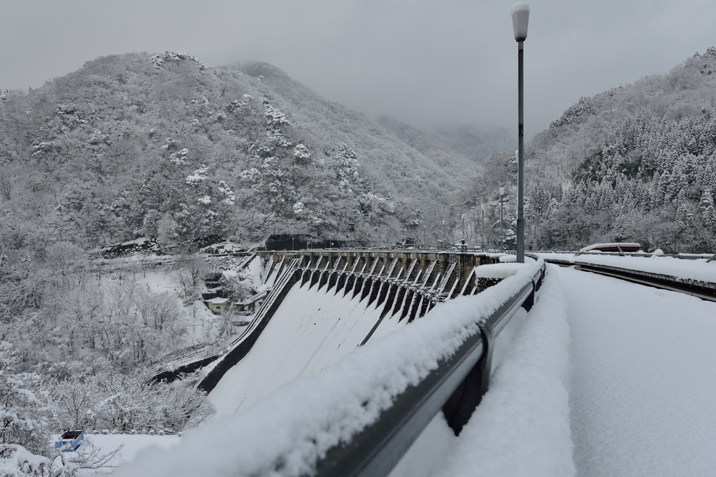 雪景色　文化財　小牧ダム