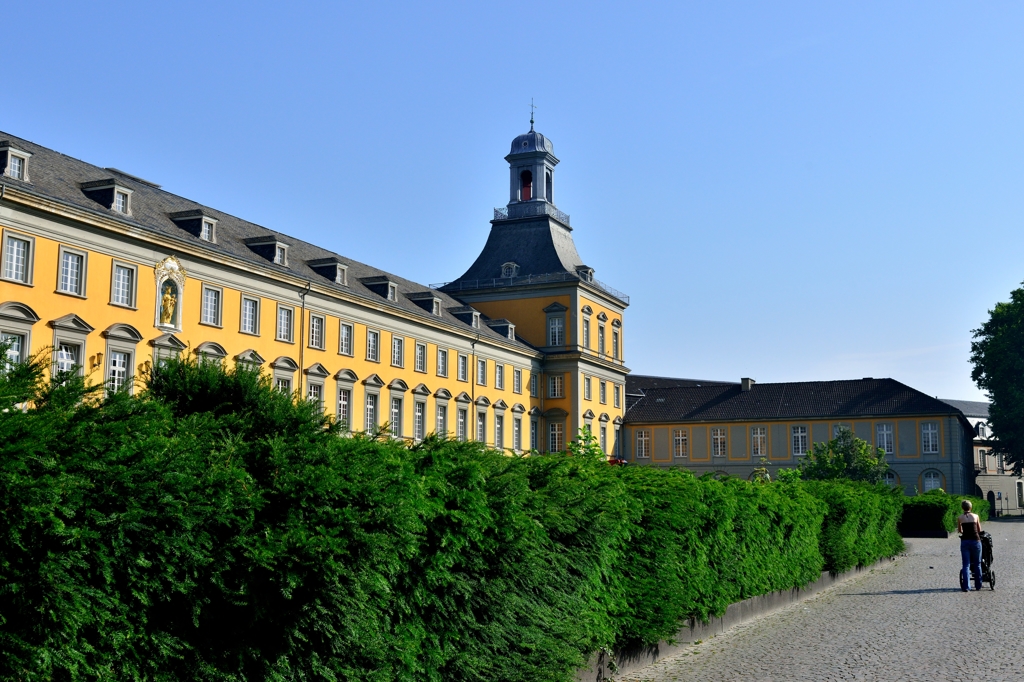 ドイツの旅　ボン大学