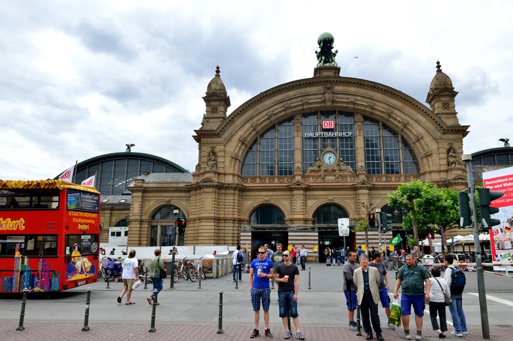 ドイツの旅 フランクフルト中央駅到着 By Tr3 Pg Id 写真共有サイト Photohito