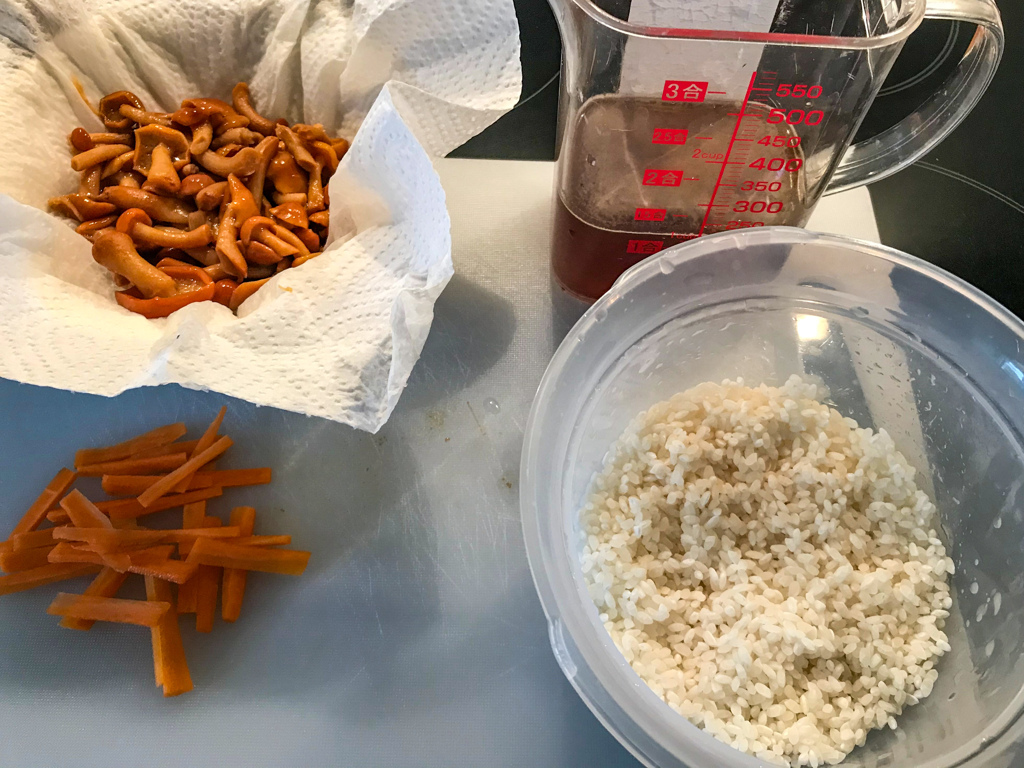 なめこ炊き込み御飯に挑戦！