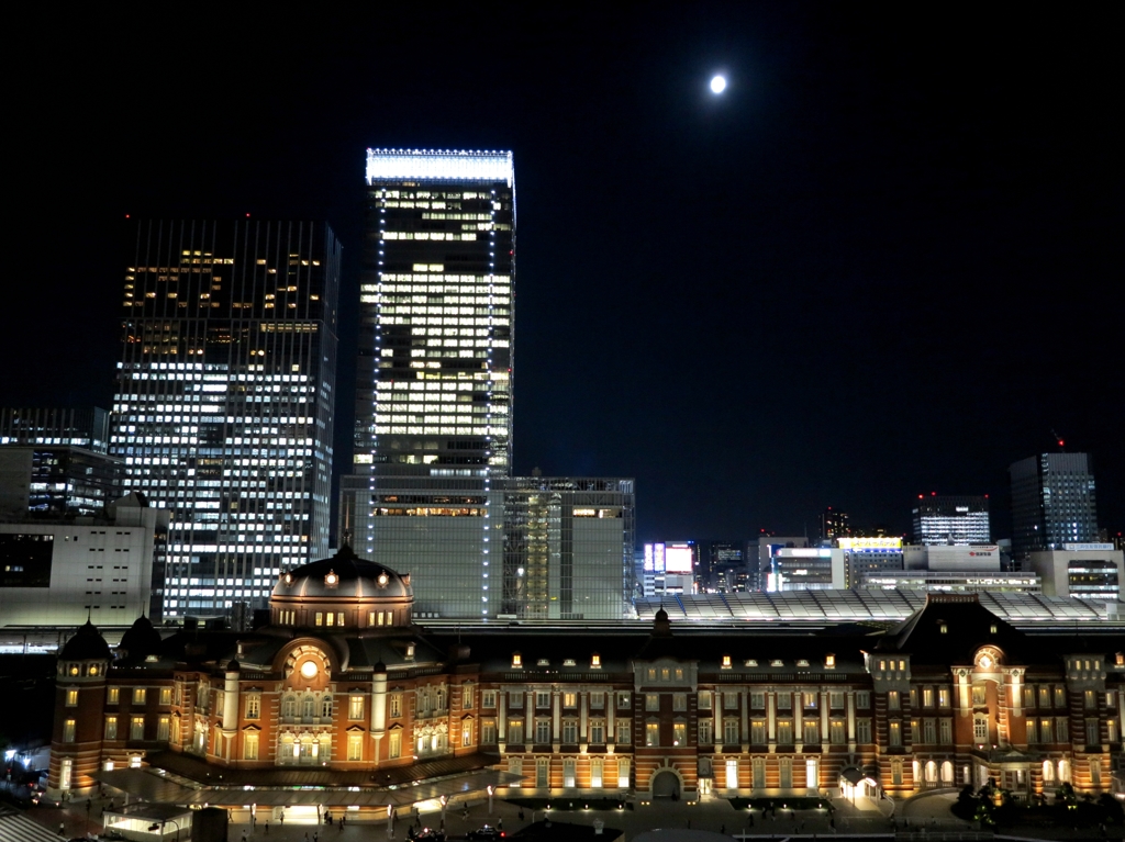 東京駅　仲秋の名月 前夜・続き２