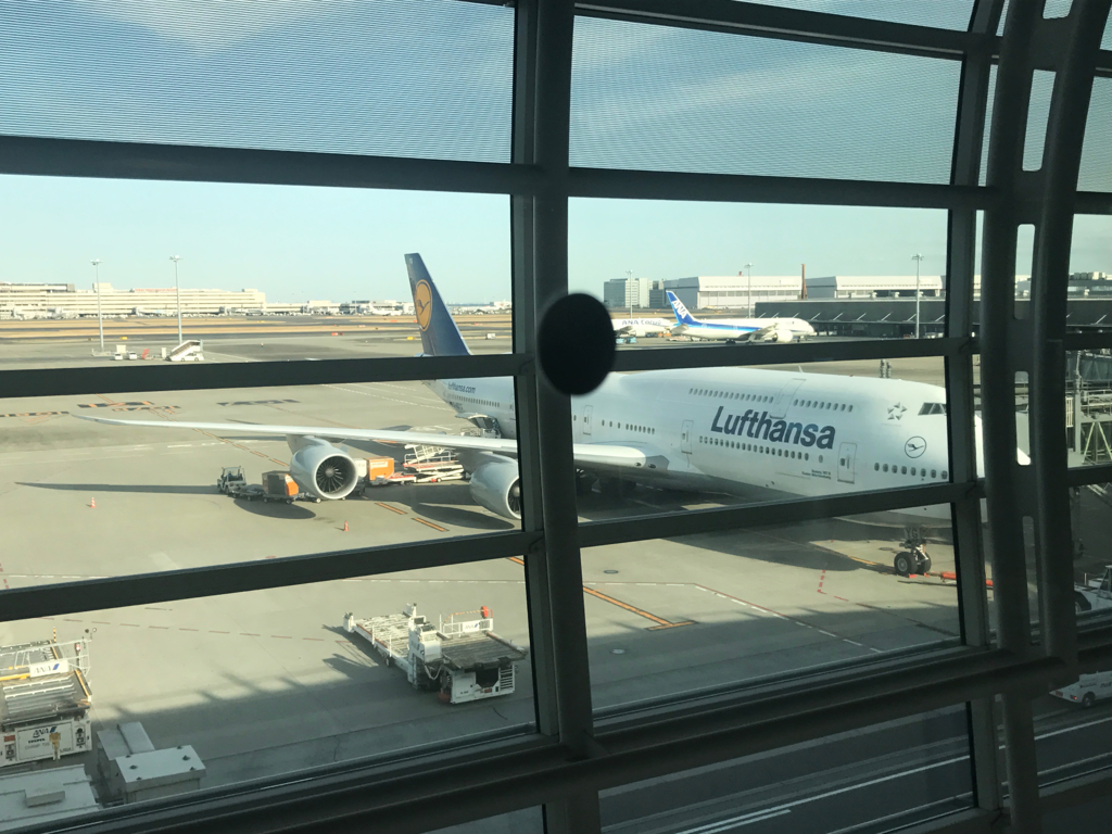 Lufthansa B747-8