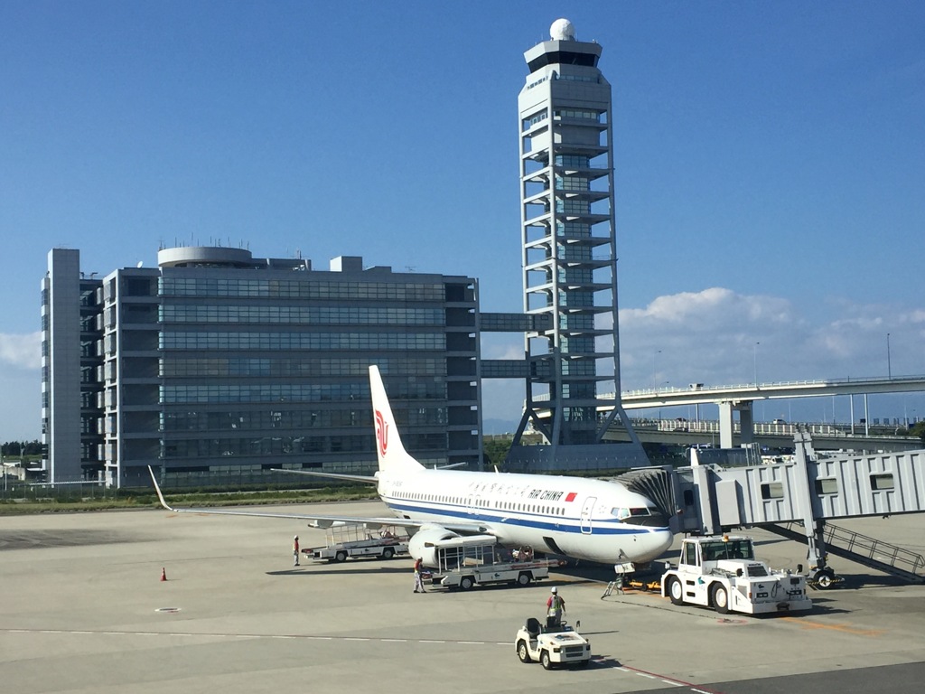関空より中国へ