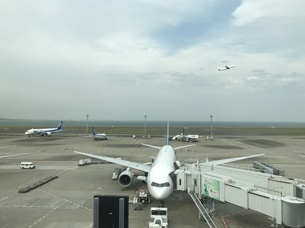 トランジット待ち…