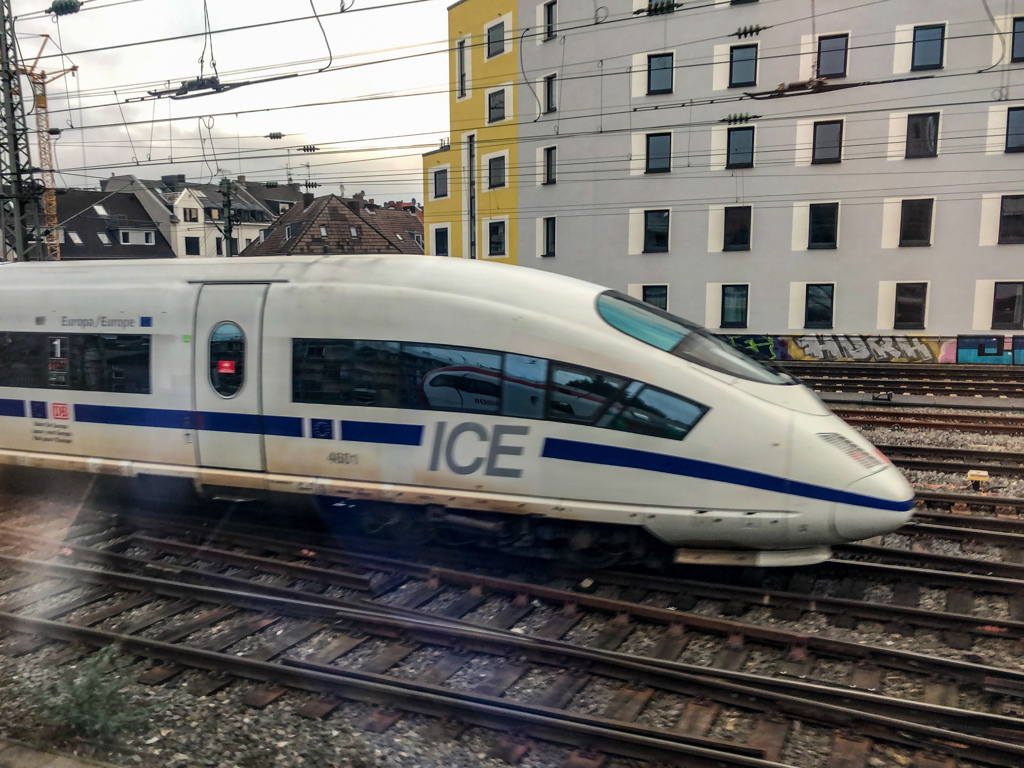 ブルーストライプのICE！