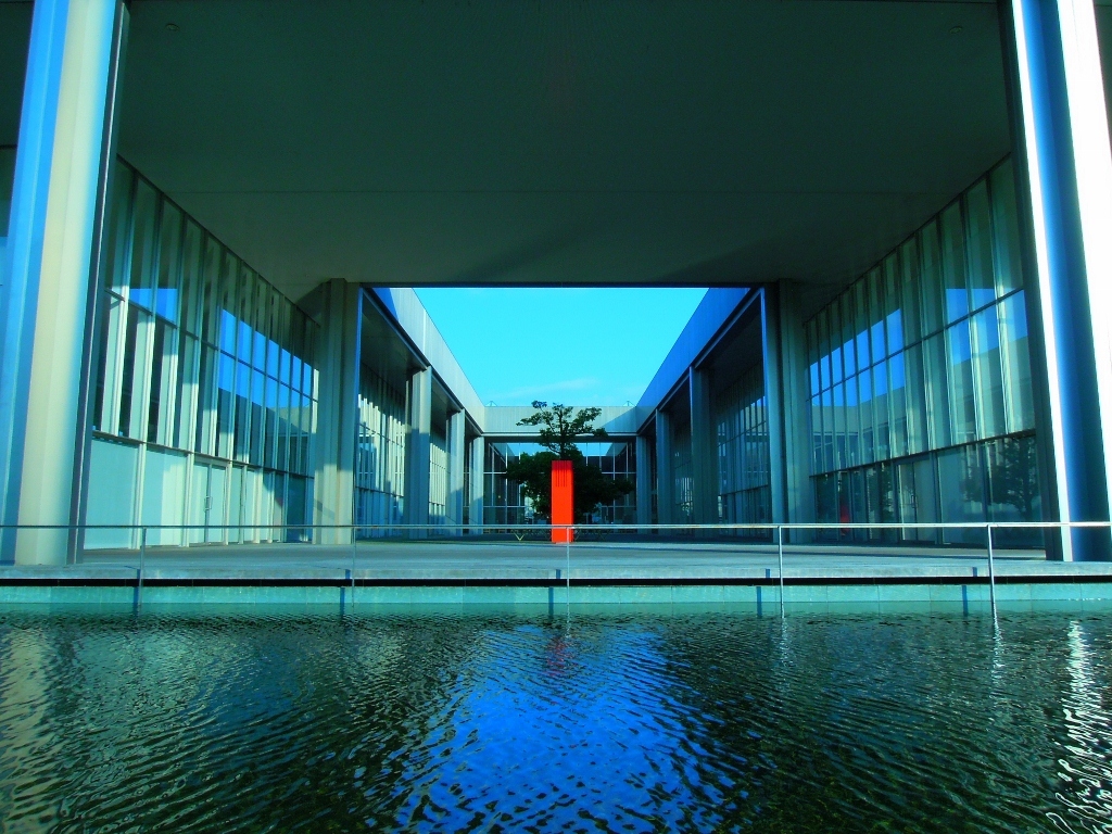 福井県立図書館