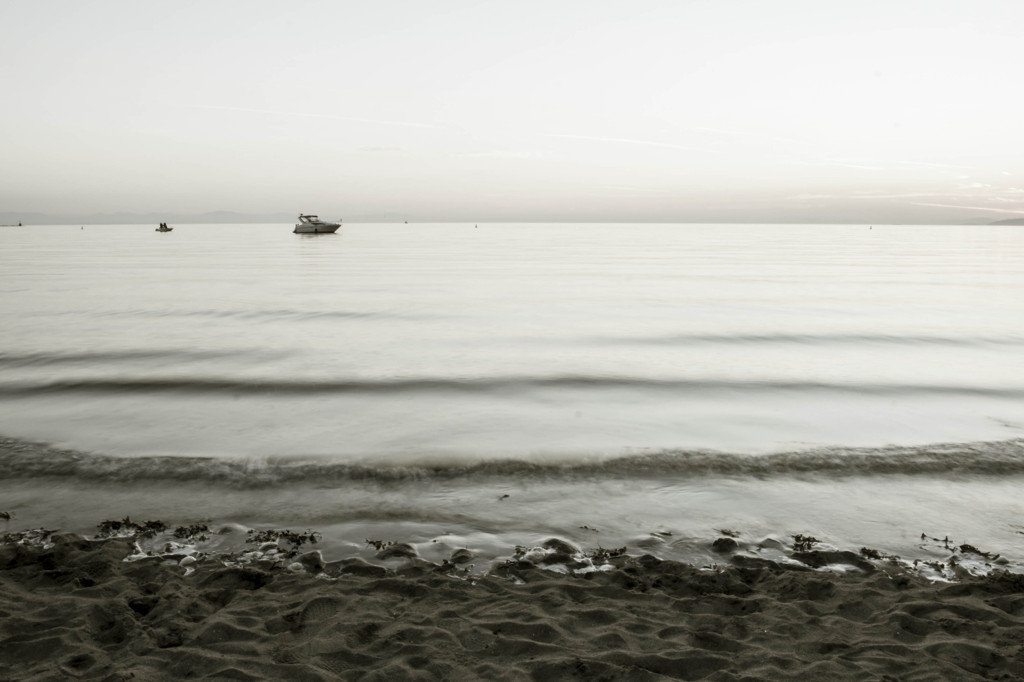 Wreck Beach monotone