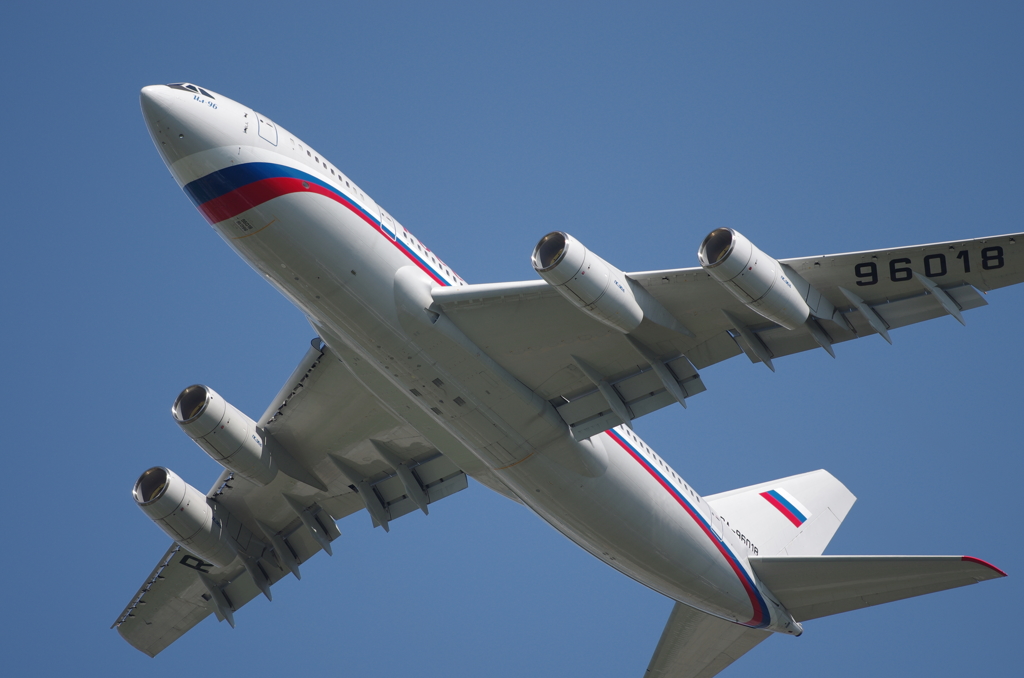 イリユーシン Ilyushin Il-96-300 ロシア航空