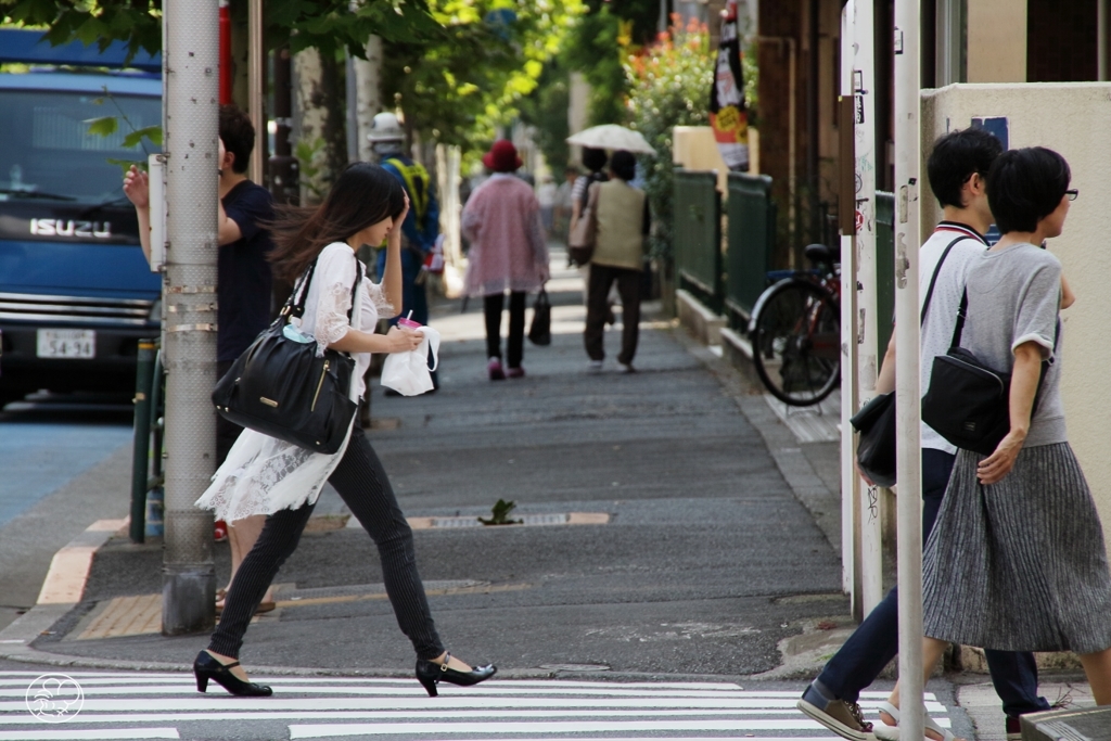 夏の通勤時間帯