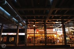 ガード下の有楽町